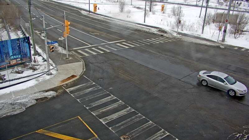 Traffic camera image at 2025-03-09 13:25:45