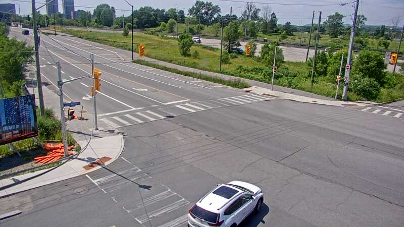 Traffic camera image at 2025-06-30 18:06:08