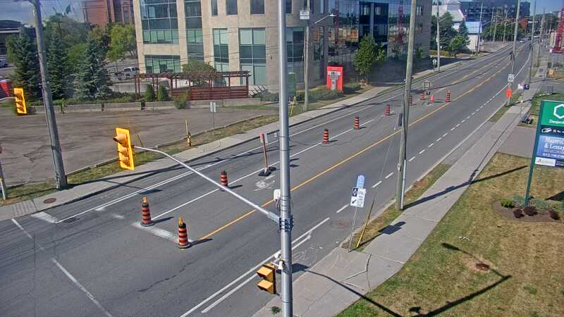 Traffic camera image at 2025-08-24 14:56:06