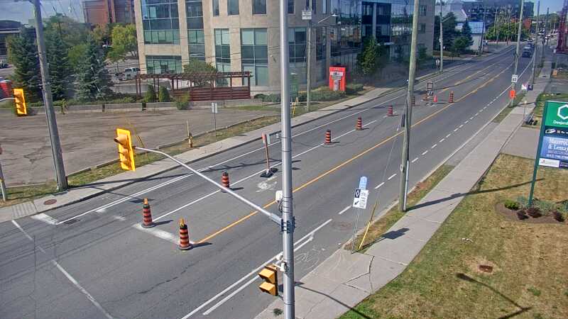 Traffic camera image at 2025-08-24 15:26:06