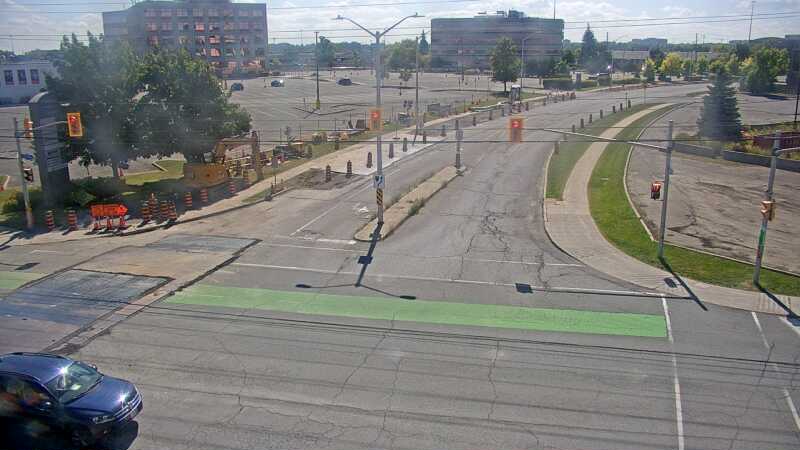 Traffic camera image at 2025-09-14 17:31:00