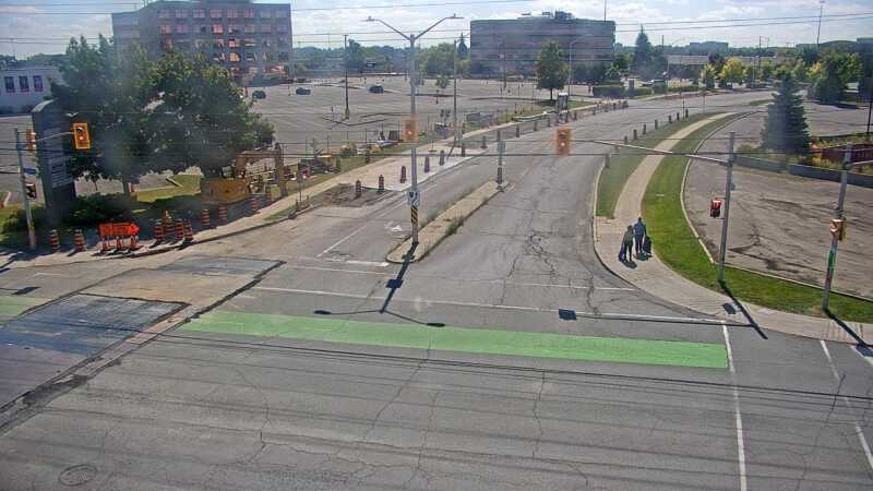 Traffic camera image at 2025-09-14 17:36:06