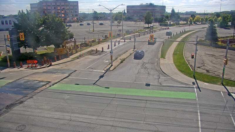 Traffic camera image at 2025-09-14 17:56:13