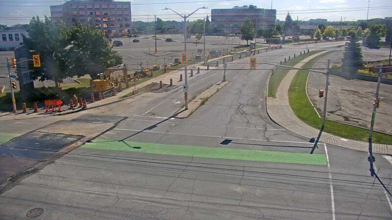 Traffic camera image at 2025-09-14 18:41:14