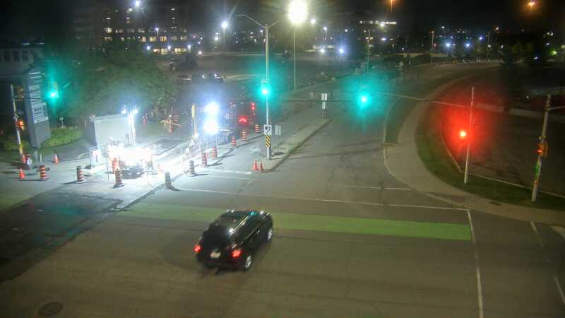 Traffic camera image at 2025-09-17 00:26:05