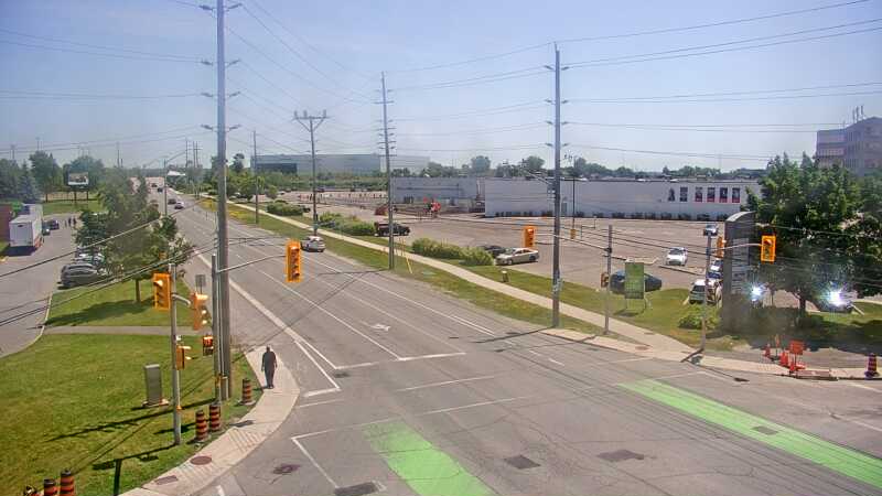 Traffic camera image at 2025-06-30 17:06:13