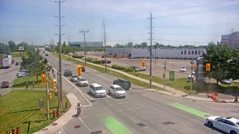Traffic camera image at 2025-06-30 17:51:07