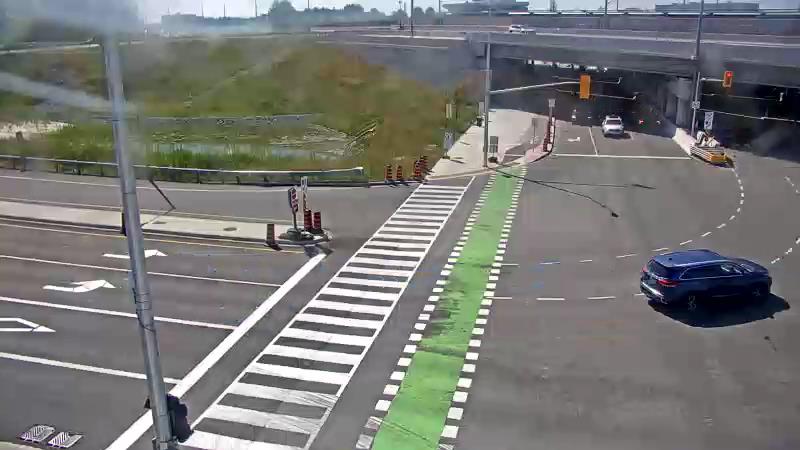 Traffic camera image at 2025-09-14 18:01:28