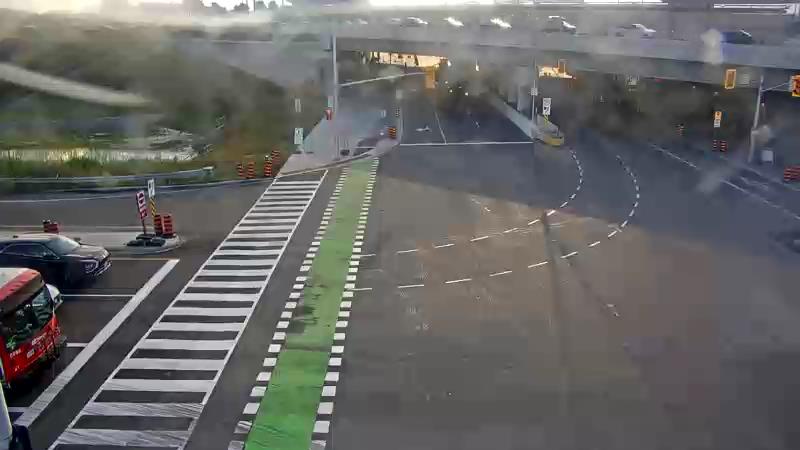 Traffic camera image at 2025-09-18 21:26:20