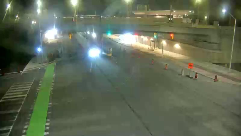 Traffic camera image at 2025-05-09 06:30:47