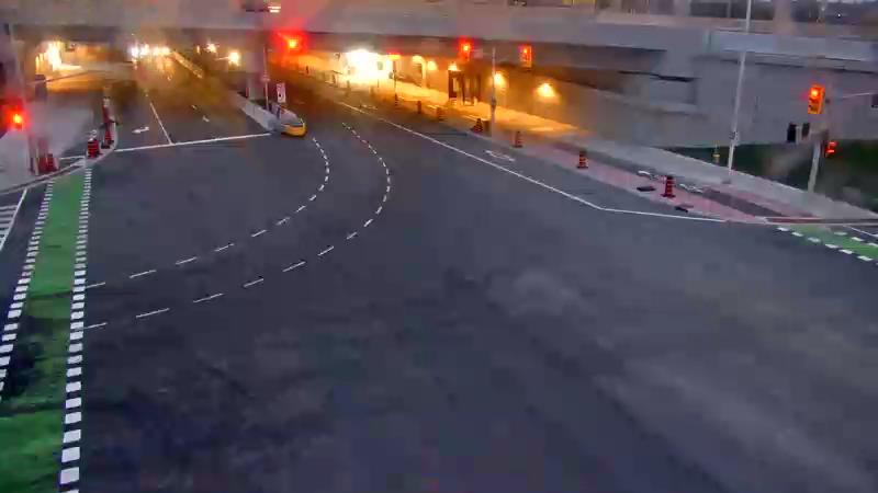 Traffic camera image at 2025-07-31 00:46:08