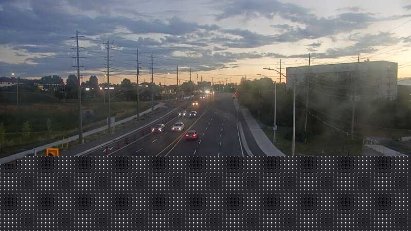 Traffic camera image at 2025-08-25 00:01:03