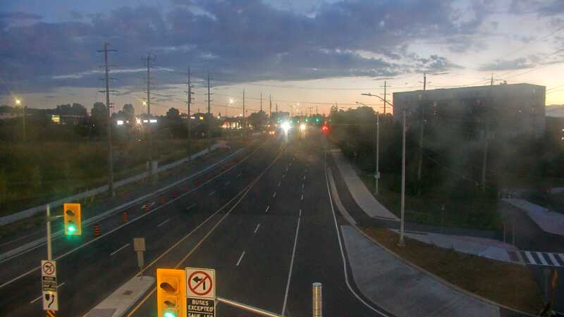 Traffic camera image at 2025-08-25 00:16:08