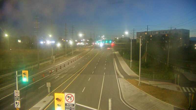 Traffic camera image at 2025-08-25 00:36:02