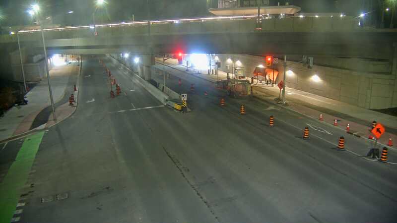 Traffic camera image at 2025-05-09 05:55:44