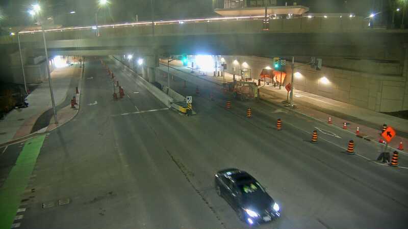 Traffic camera image at 2025-05-09 06:00:48