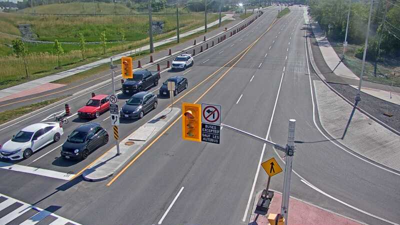 Traffic camera image at 2025-06-30 20:31:24