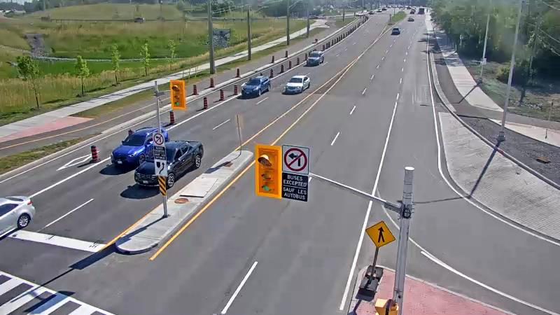 Traffic camera image at 2025-06-30 20:41:06