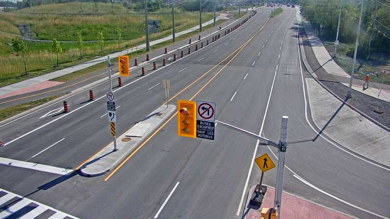 Traffic camera image at 2025-06-30 20:56:18