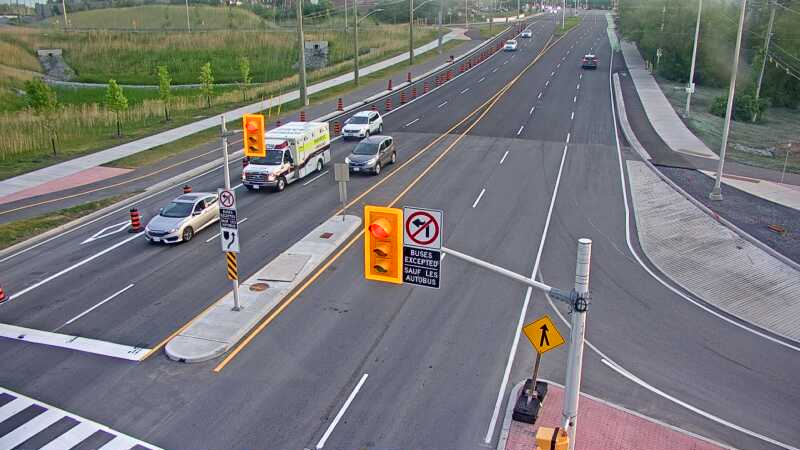 Traffic camera image at 2025-07-01 00:01:27