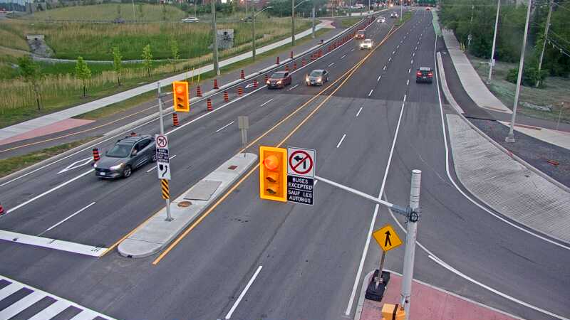 Traffic camera image at 2025-07-01 00:41:15