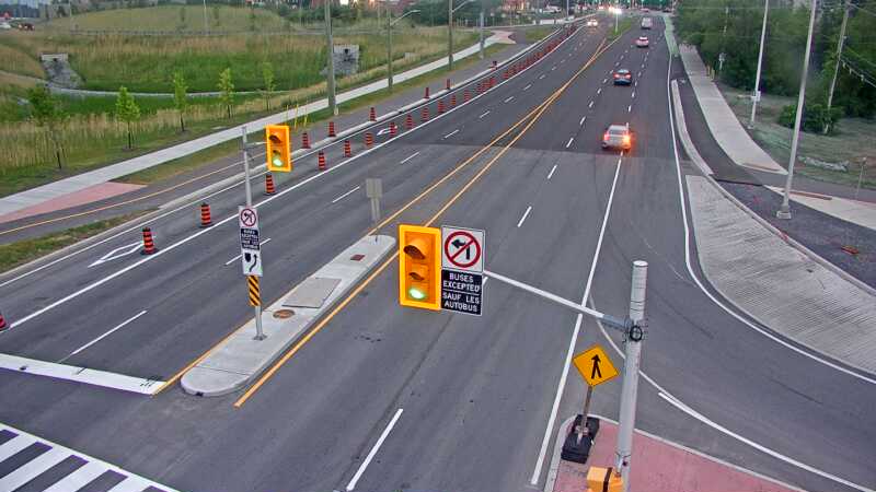 Traffic camera image at 2025-07-01 00:46:10