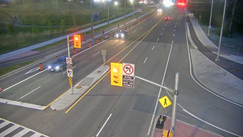 Traffic camera image at 2025-07-01 01:20:55