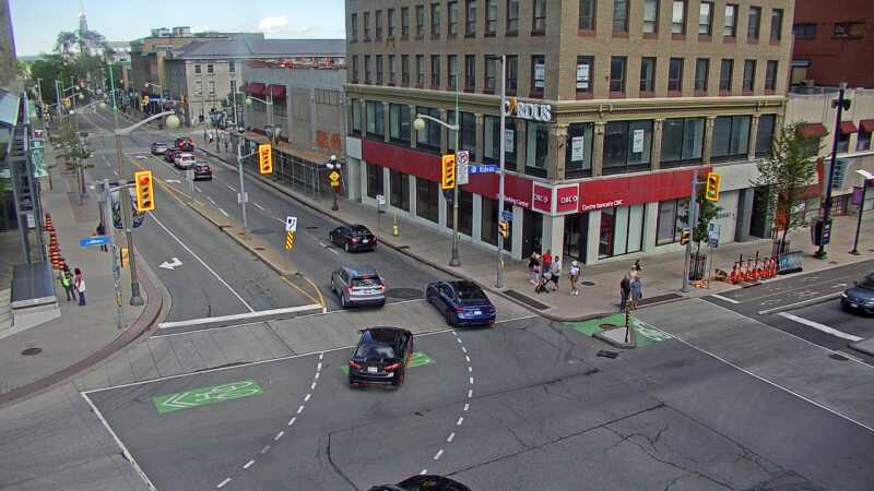 Traffic camera image at 2025-08-24 15:05:10