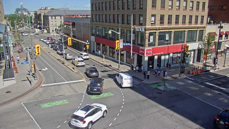Traffic camera image at 2025-08-24 15:35:12