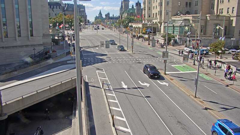Traffic camera image at 2025-09-14 17:15:10