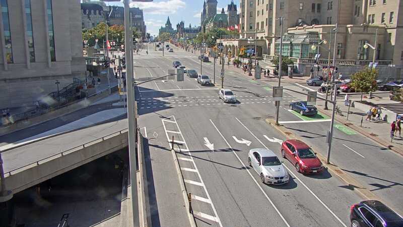 Traffic camera image at 2025-09-14 17:30:10