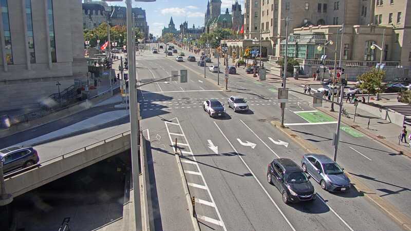 Traffic camera image at 2025-09-14 17:40:10