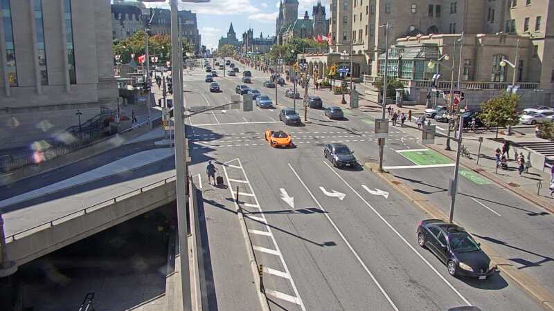 Traffic camera image at 2025-09-14 17:55:12