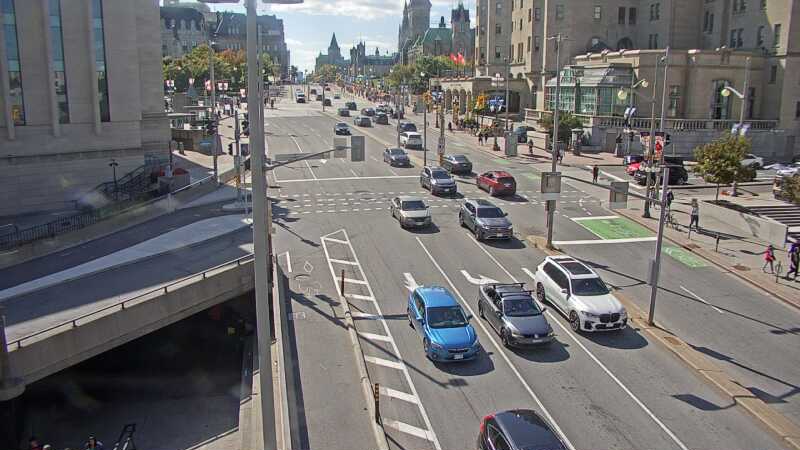Traffic camera image at 2025-09-14 18:25:11