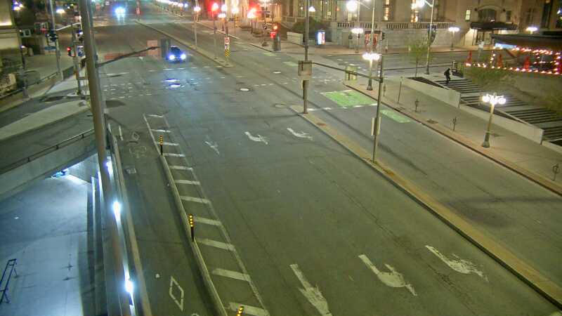 Traffic camera image at 2025-05-09 06:20:14