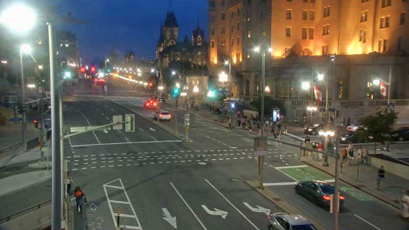 Traffic camera image at 2025-07-06 01:25:31