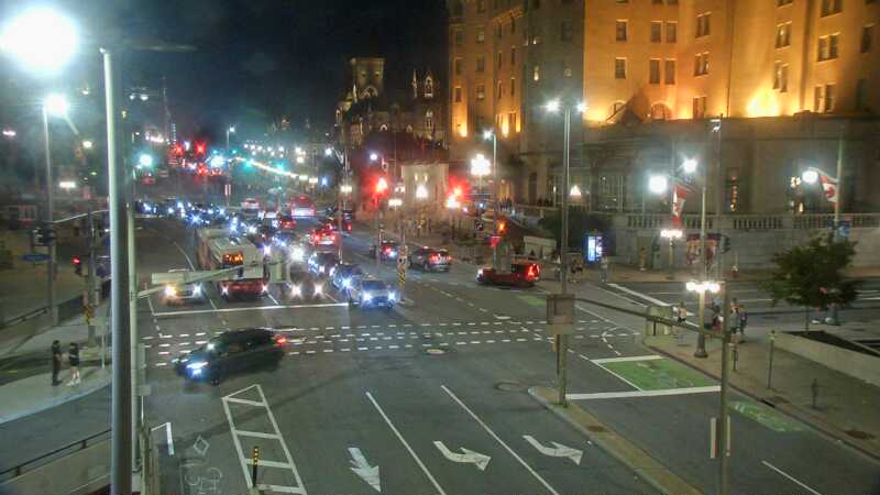 Traffic camera image at 2025-07-06 01:50:10