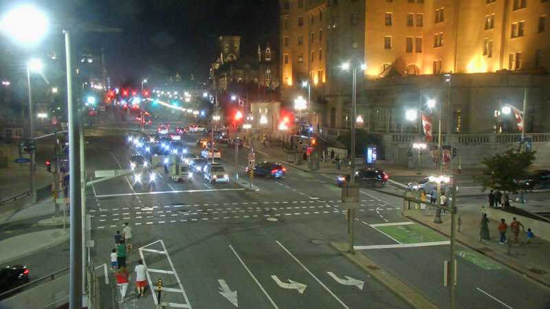 Traffic camera image at 2025-07-06 02:10:13