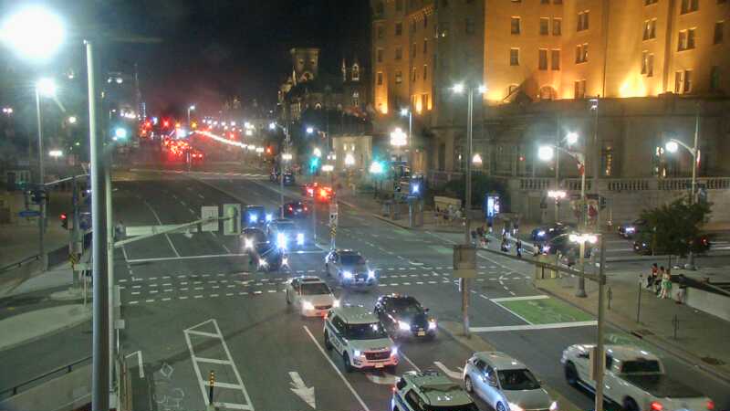 Traffic camera image at 2025-07-06 02:20:12