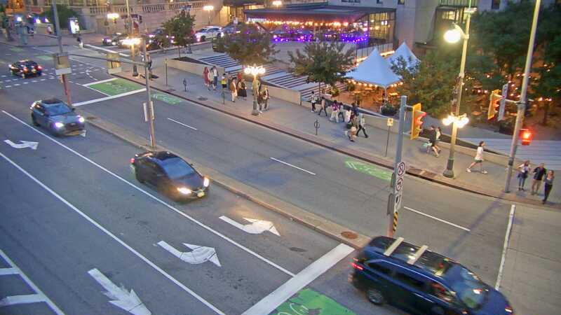 Traffic camera image at 2025-07-31 00:50:10