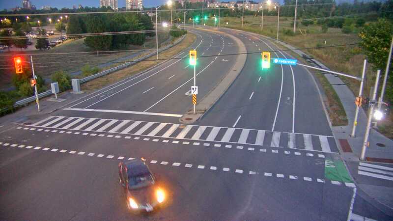 Traffic camera image at 2025-08-25 00:16:08