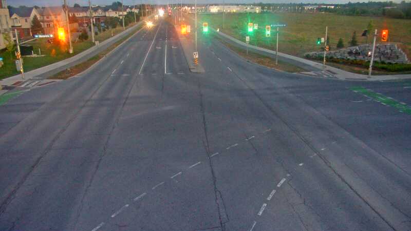 Traffic camera image at 2025-08-25 00:06:07