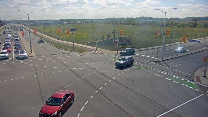 Traffic camera image at 2025-09-14 17:36:07