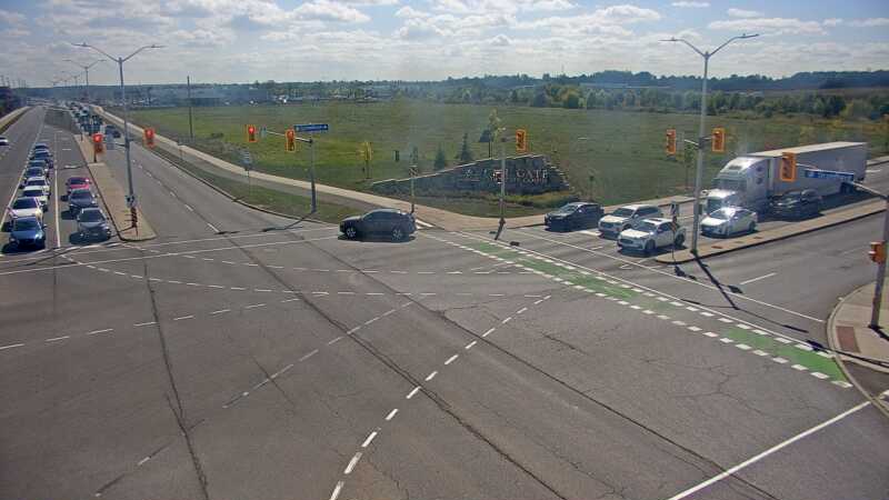Traffic camera image at 2025-09-14 17:41:03