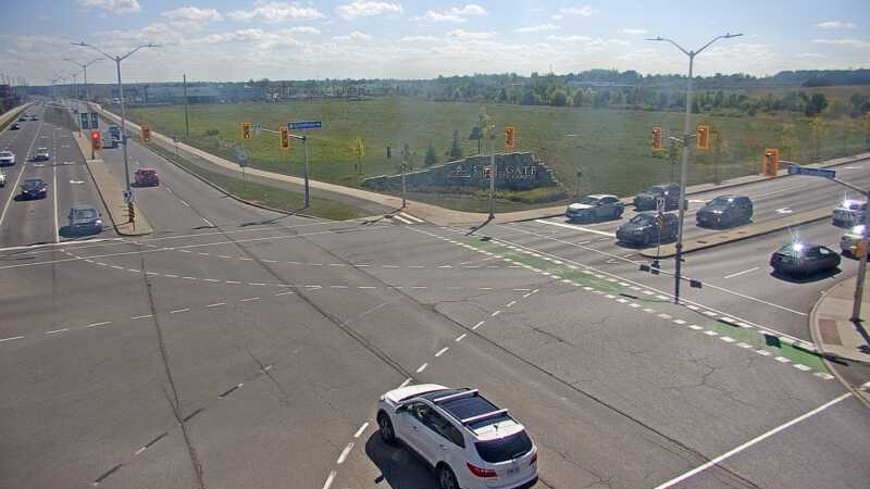 Traffic camera image at 2025-09-14 18:11:09