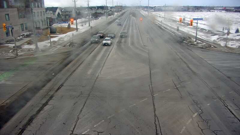 Traffic camera image at 2025-03-09 13:37:20