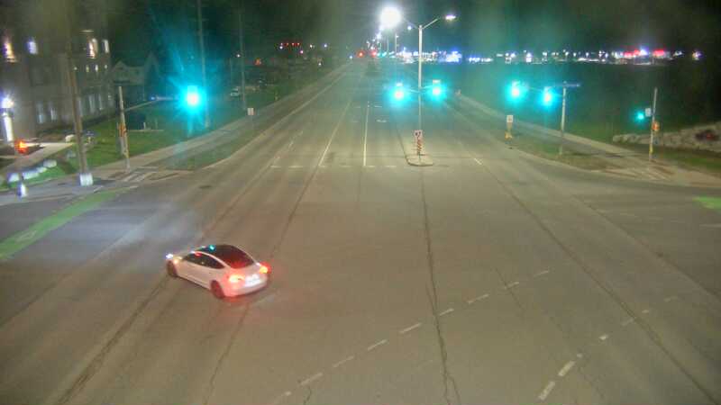 Traffic camera image at 2025-05-09 07:40:58