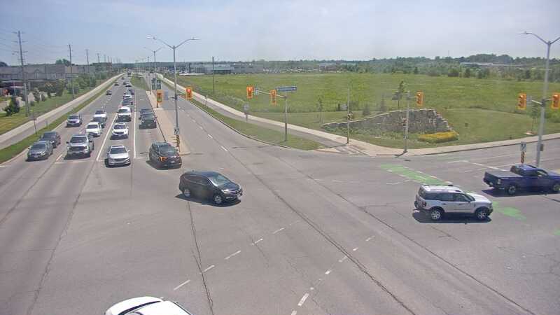 Traffic camera image at 2025-06-30 18:01:10