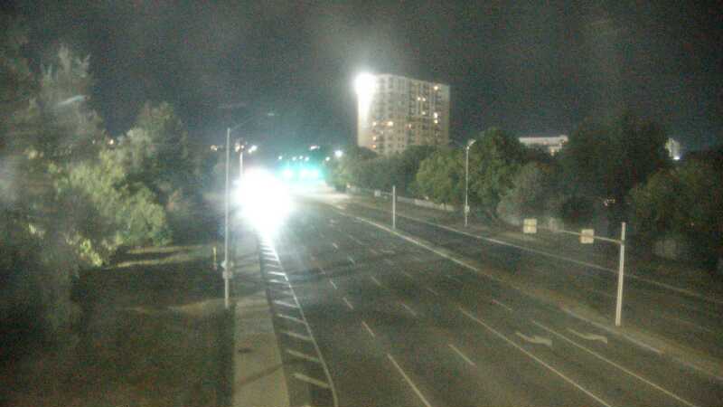 Traffic camera image at 2025-08-25 02:36:02