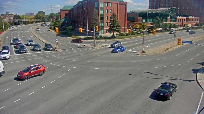 Traffic camera image at 2025-09-14 17:16:12